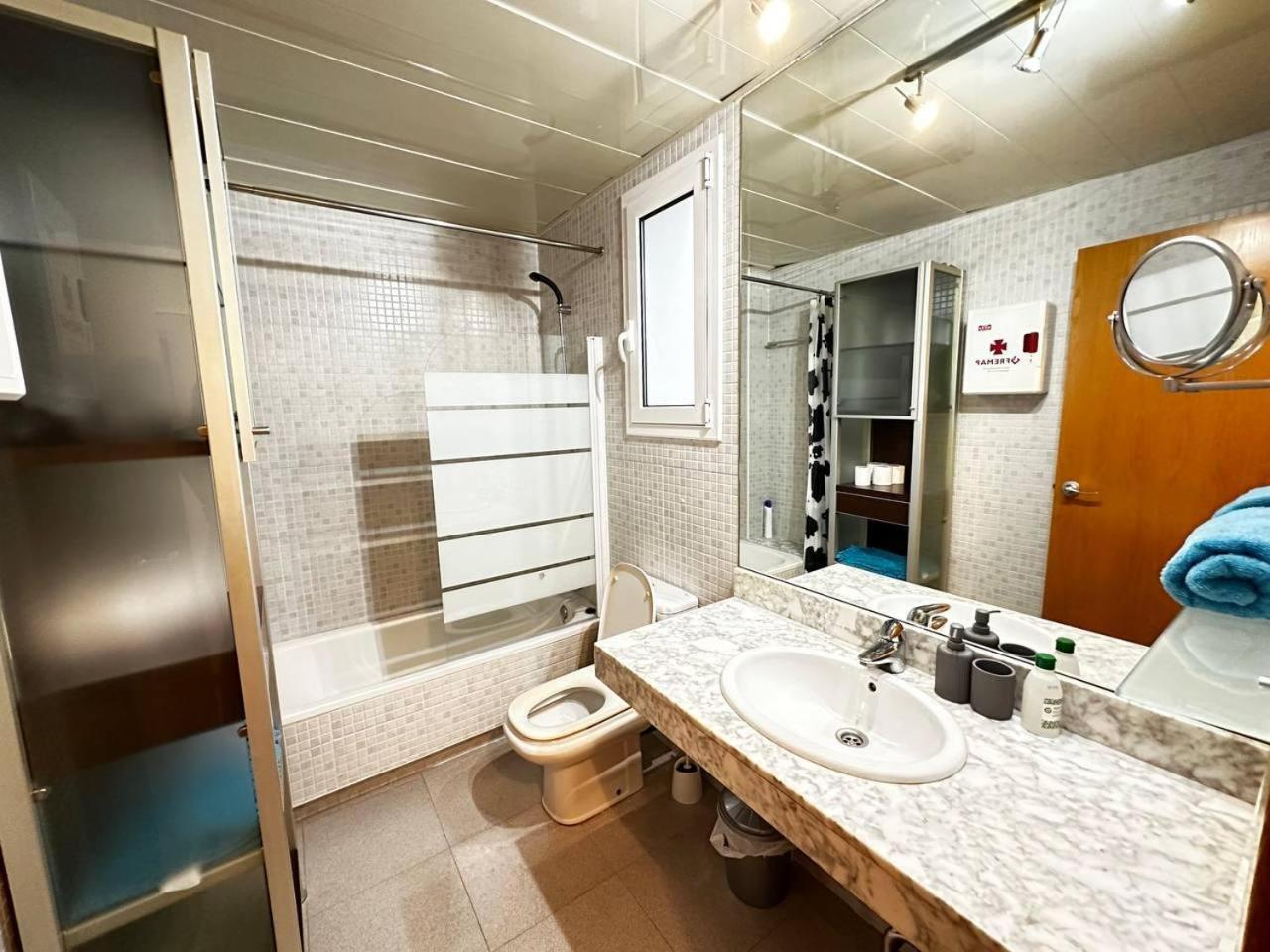 Aribau Habitaciones Barcelona Zewnętrze zdjęcie